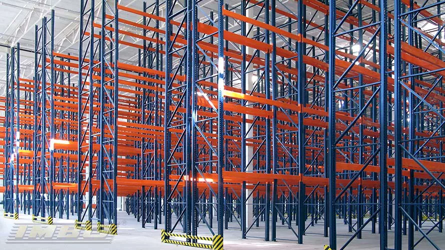 IMVO frontale palletstellingen groot magazijn