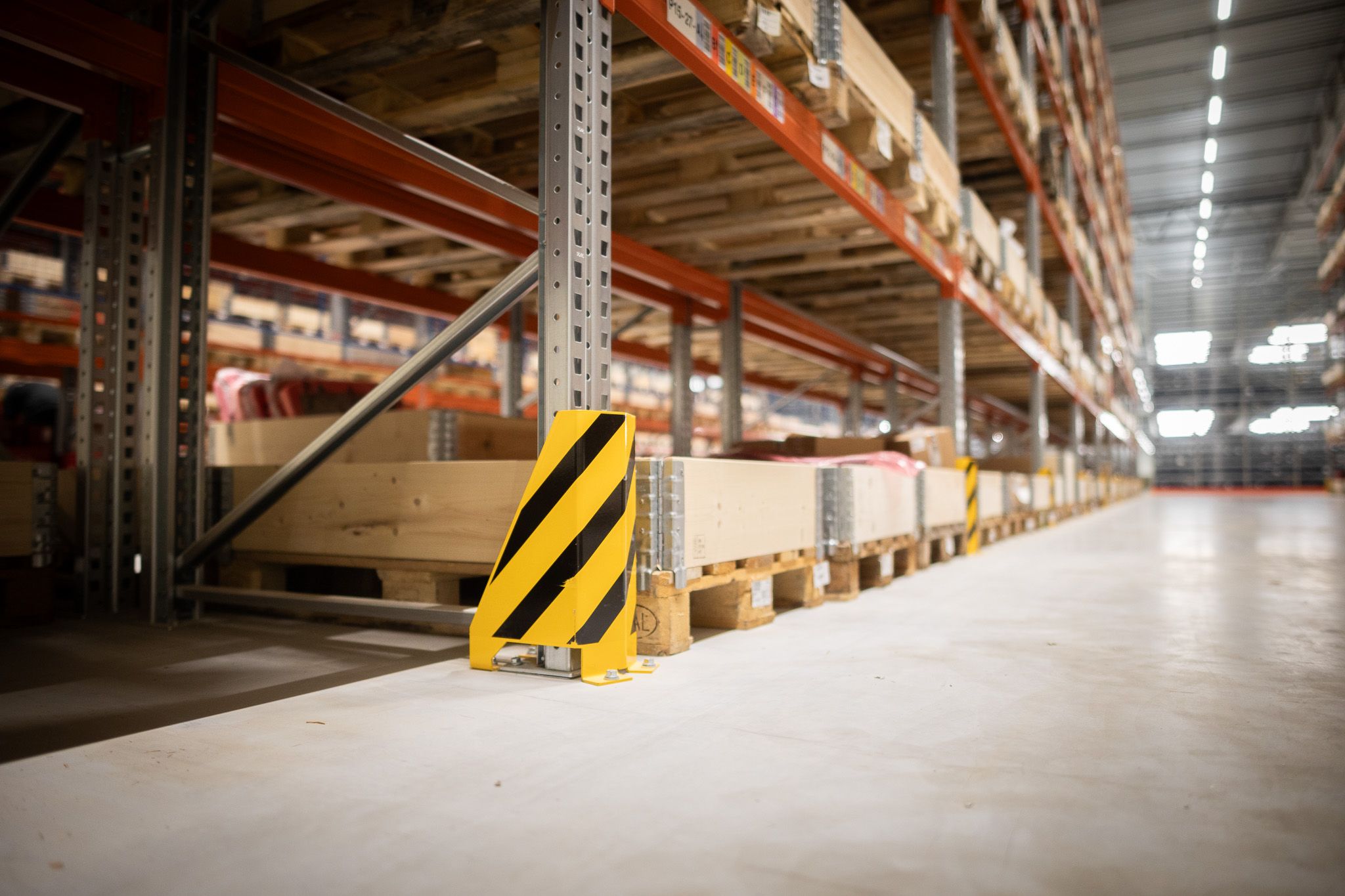 Meta MULTIPAL oranje liggers &mdash; KION logistiek