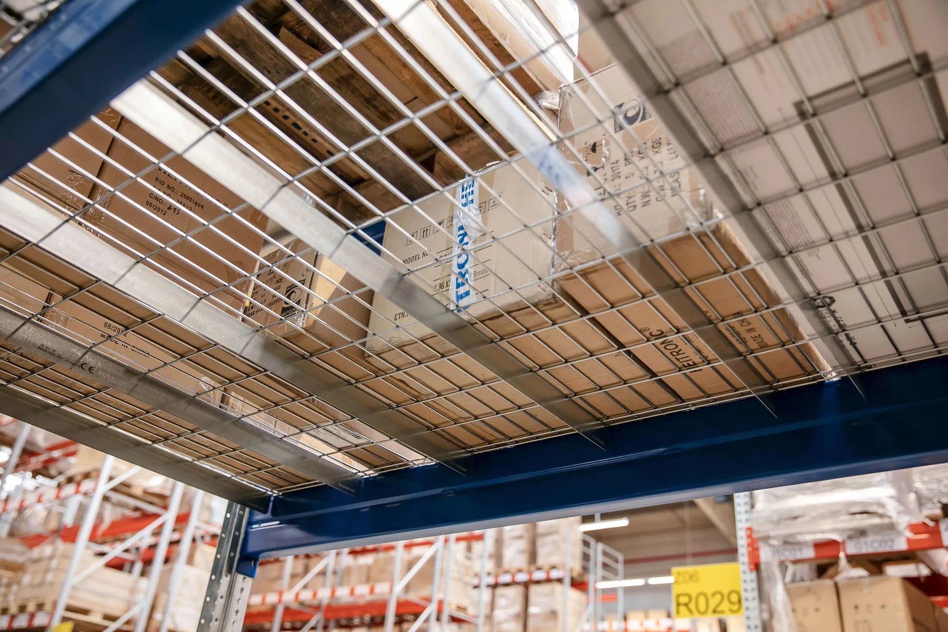 Meta MULTIPAL hoog palletstellingensysteem &mdash; reach-truck