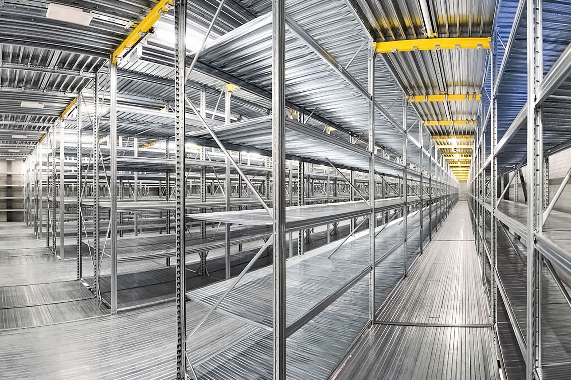 Metalsistem Unirack stellingen magazijn Antwerpen
