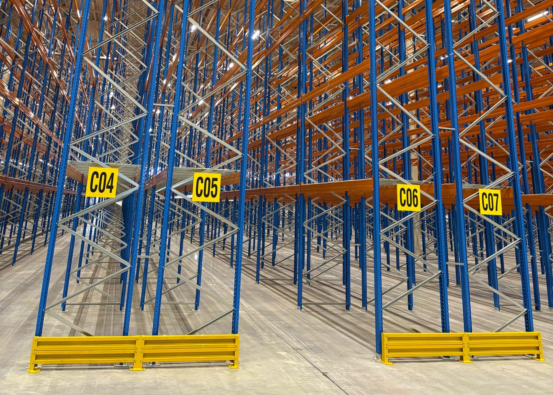 Stow palletstellingen magazijn &mdash; gangpadindeling Antwerpen